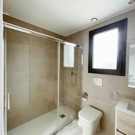 New Groundfloor Apt. Apartment *